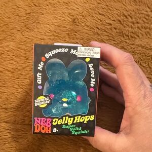 Nee Doh Jelly Hops Scented squish toy blue